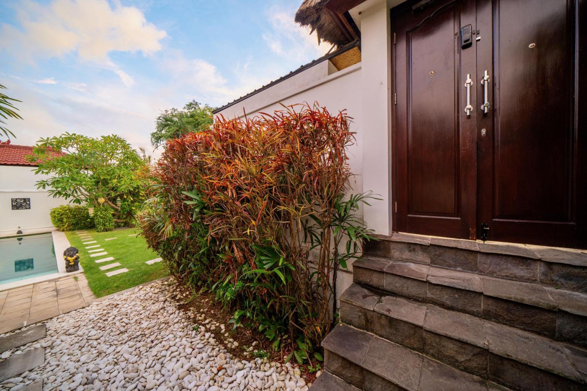 Bali Sunyi Villas 金巴兰 外观 照片