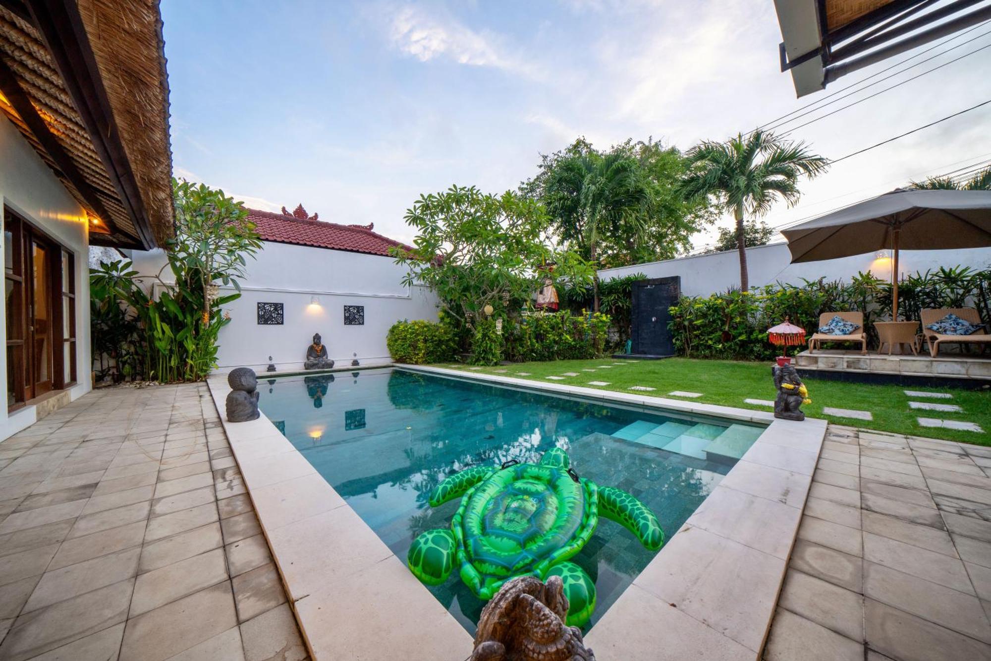 Bali Sunyi Villas 金巴兰 外观 照片