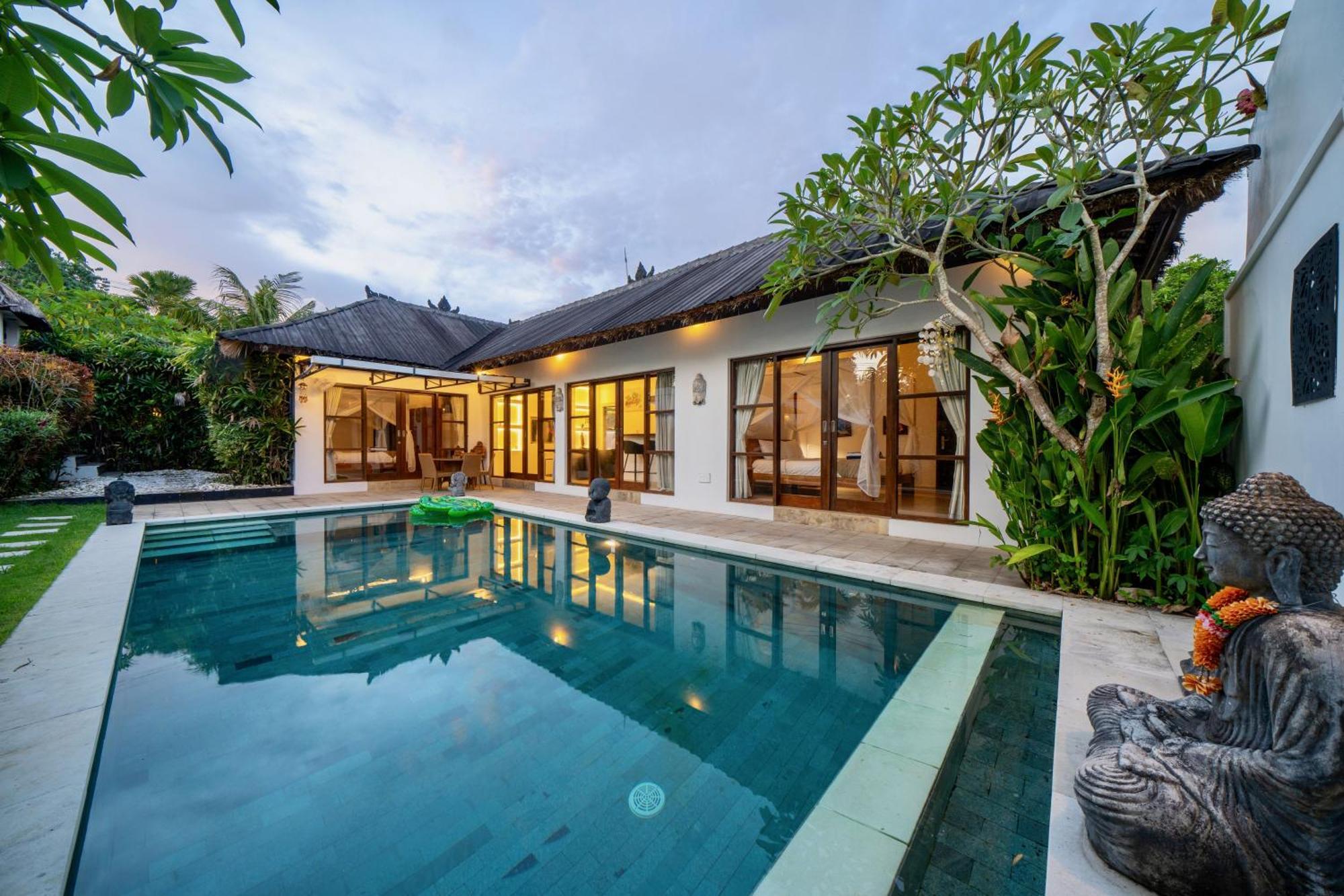 Bali Sunyi Villas 金巴兰 外观 照片